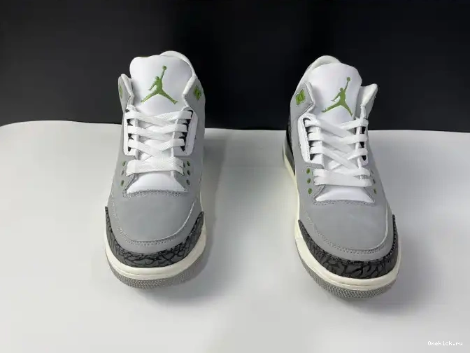 One Kick 136064-006 Chlorophyll 3 Jordan Air Retro 0614
